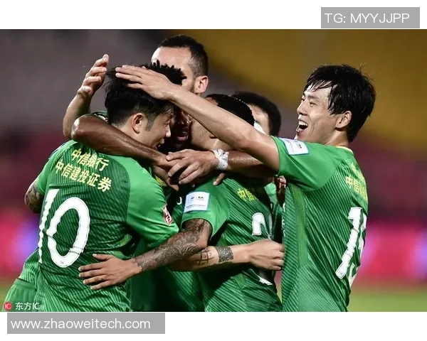 北京中赫国安迎战成都队全力争胜展现球队实力与斗志